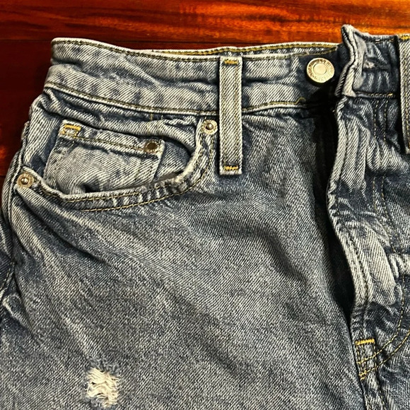 ❤️Distressed -Gray Moms jean High waisted -Straight Leg Jeans size 4 Tall - Picture 3 of 11